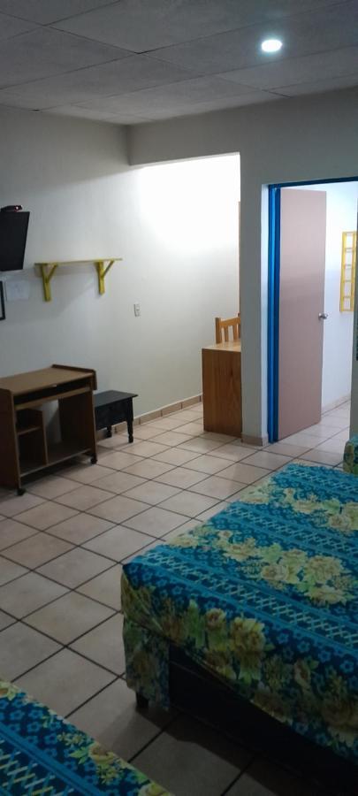 Hotel Happy House San Salvador Exterior foto